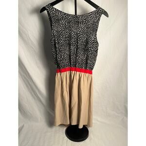 Cynthia Vincent 100% Silk Dress Size M – Scoop Back Print Top Red Waist Beige